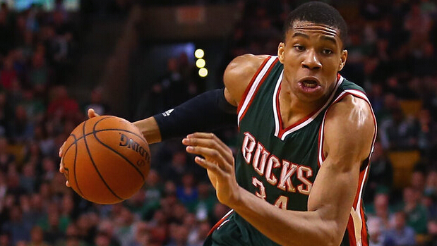 蒙托利沃：我不认为米兰能争冠，他们会和尤文、罗马争第四（蒙托利沃：米兰难争冠，将与尤文、罗马争第四）