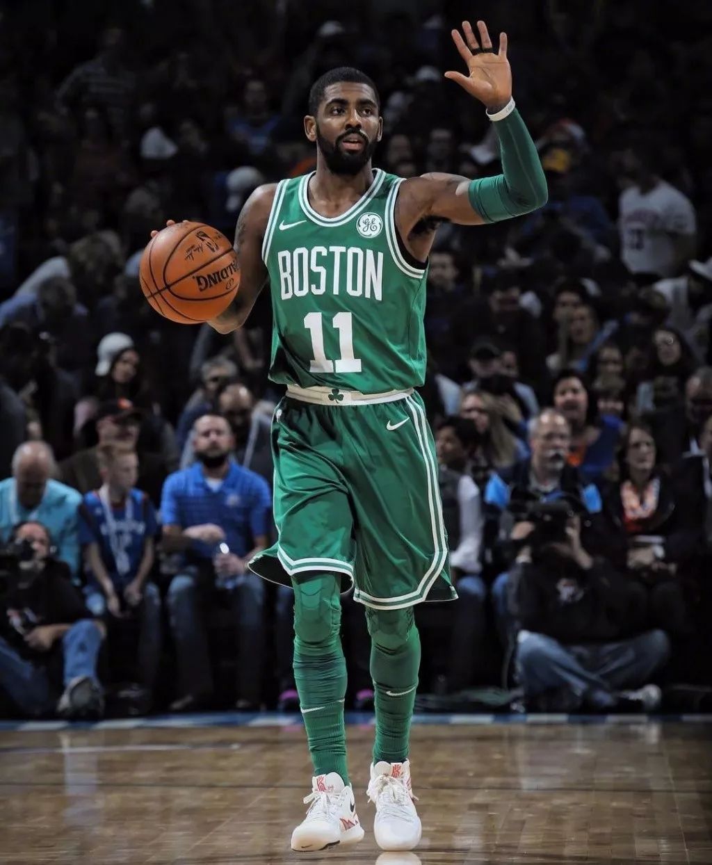 施洛特贝克：等到伤员都回归，我们可以击败任何球队（施洛特贝克：待全员复出，我们有信心击败所有对手）