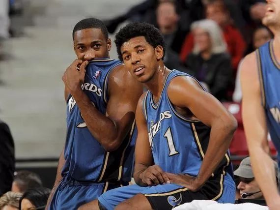 奥斯卡报平安：感谢球迷们的祝福和留言，我没事的（奥斯卡报平安：感谢球迷关心与留言，我一切安好）