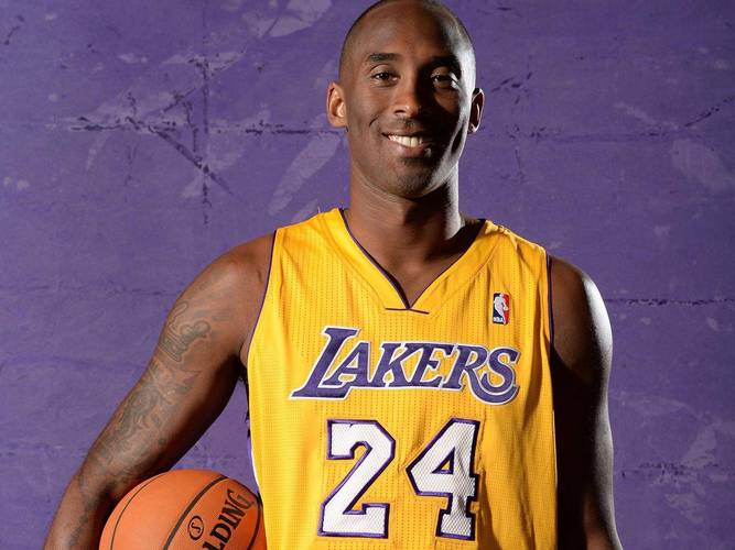 拉菲尼亚归来，巴萨重振雄风（拉菲尼亚回归，巴萨再现锋芒）