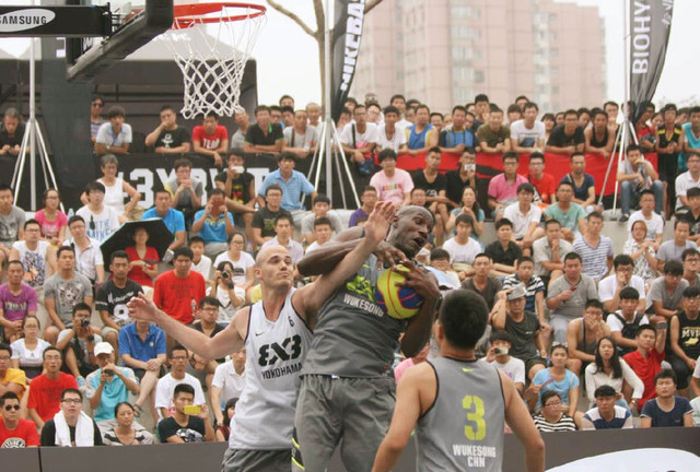 405次，梅西超越普斯卡什成为足坛历史助攻王（梅西助攻达405次，超越普斯卡什加冕足坛历史助攻王）