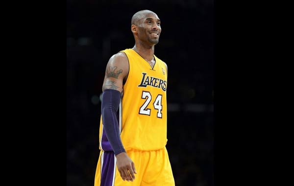 申花客战广岛三箭：吴曦领衔，米内罗、阿马杜、路易斯首发（申花客场对阵广岛三箭：吴曦率队，米内罗、阿马杜、路易斯首发出场）